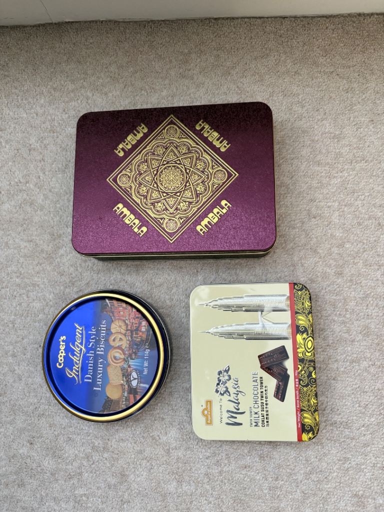 EMPTY MULTI USE 3 TINS BOXES 2 SMALL 1 MEDUIM ,PICK UP SL2,CASH ONLY