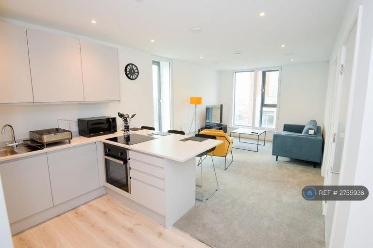 1 bedroom flat in Wharf End, Trafford Park, Manchester, M17 (1 bed) (#2755938)