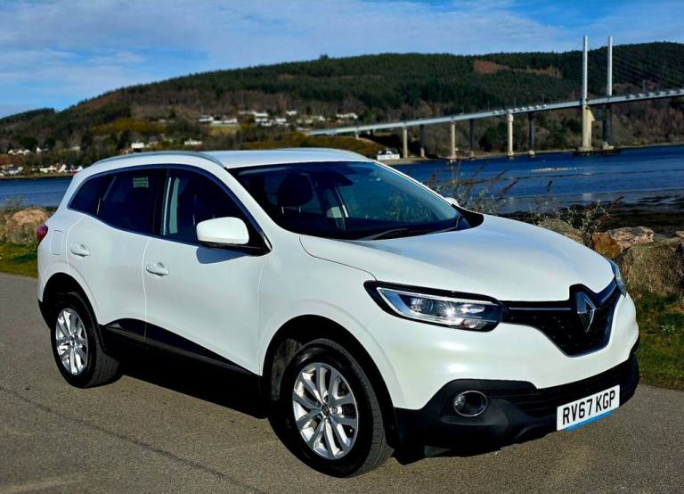 2017 67 RENAULT KADJAR 1.5 DCI DYNAMIQUE NAV SUV 5DR DIESEL MANUAL EURO 6 (S/S) 