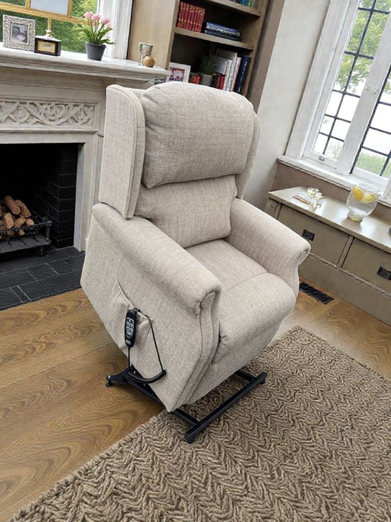 NEW HSL BURROWS RELAX RISER RECLINER CHAIR DUAL MOTOR IMMEDIATE DELIVERY 