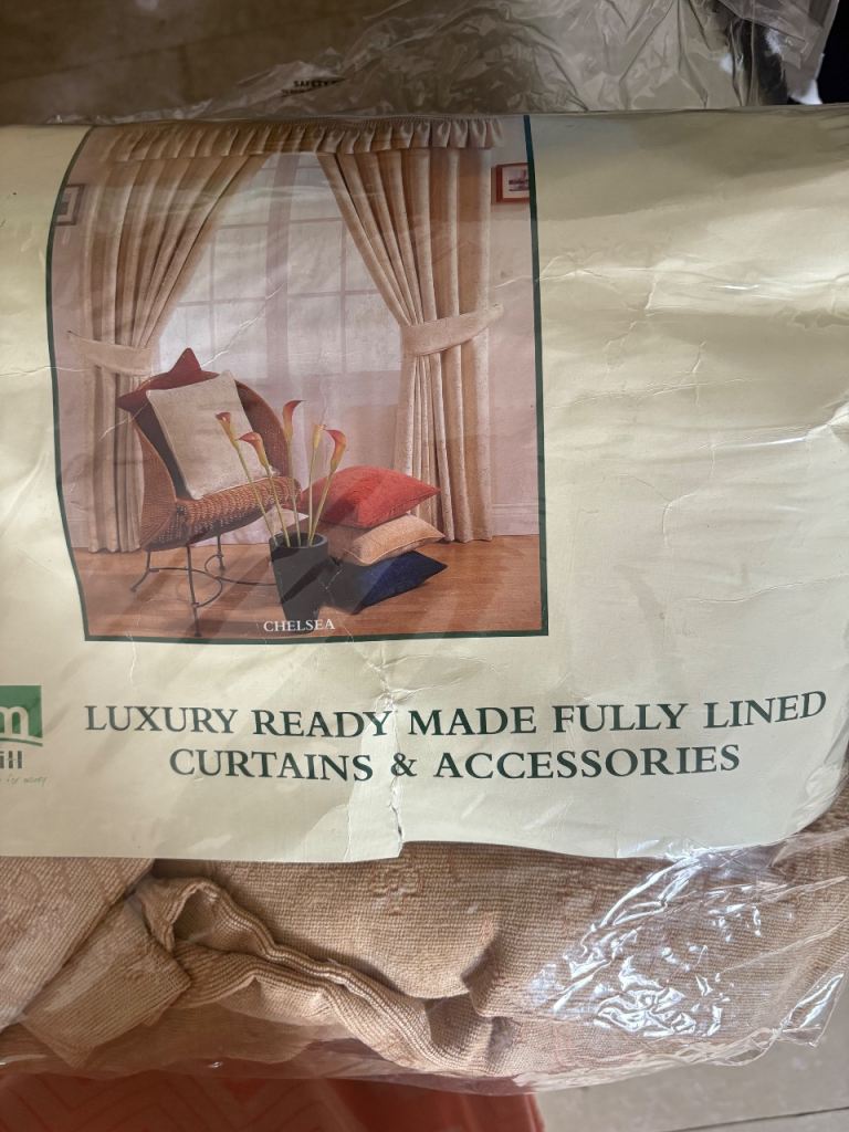 Brand new curtains 