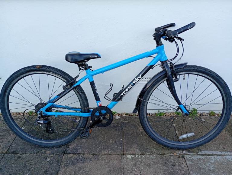 image for Team sky 69 bike (for 10-12 yrs)