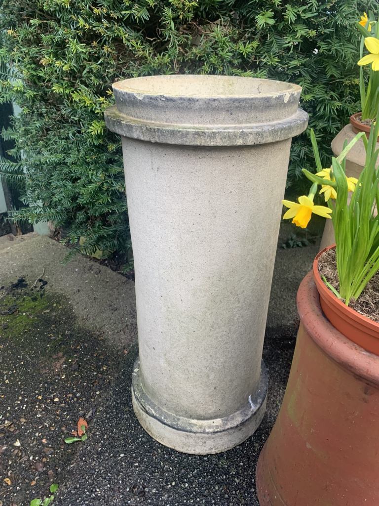 Reclaimed Chimney Pot - Buff 