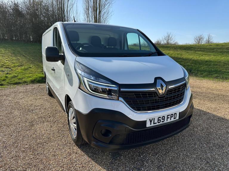 2019 Renault Trafic 2.0 dCi ENERGY 28 Business+ SWB Standard Roof Euro 6 (s/s) 5dr PANEL VAN Dies...