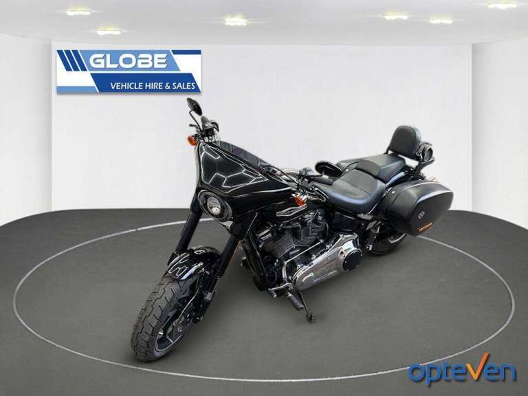 2019 Harley-Davidson SOFTAIL SPORT GLIDE FLSB Vivid Black (19MY) PETROL Manual