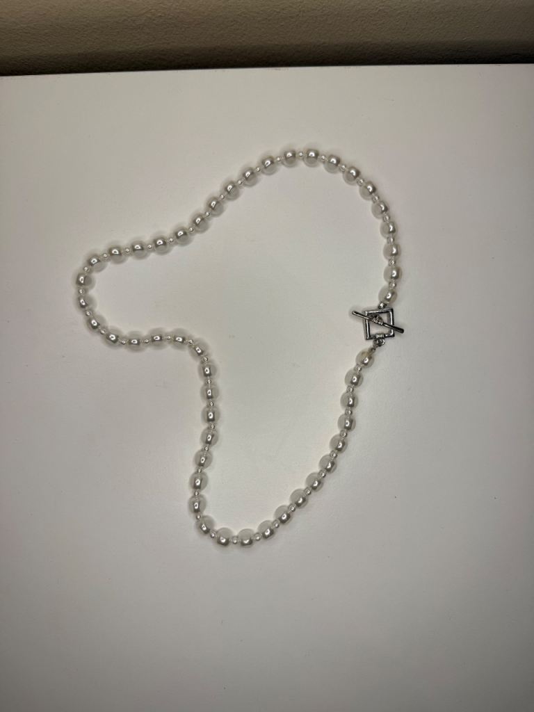 image for Simple Pearl Bead Necklace – Toggle Clasp
