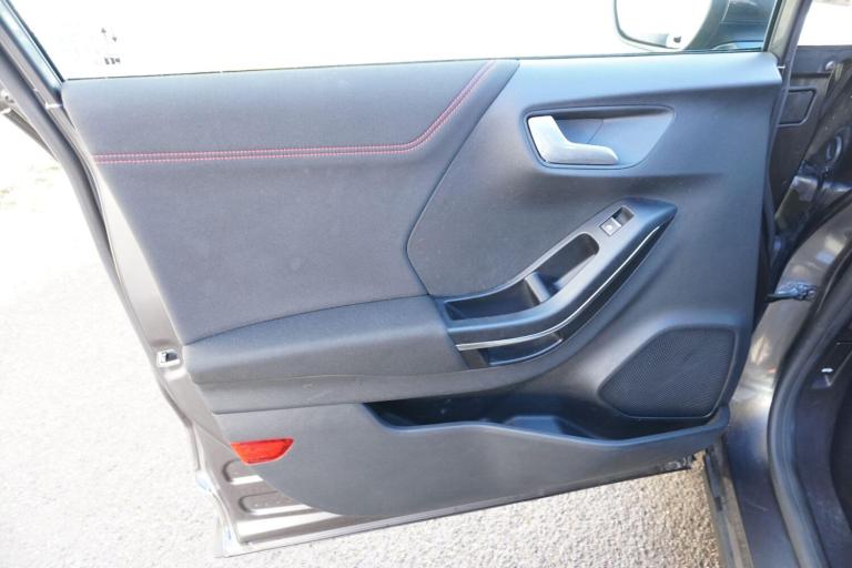 2020 Ford Puma 1.0T EcoBoost MHEV ST-Line Euro 6 (s/s) 5dr HATCHBACK Petrol Manual