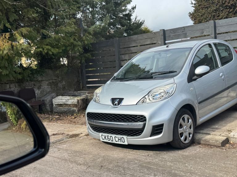 Peugeot, 107, Hatchback, 2010, Manual, 998 (cc), 5 doors