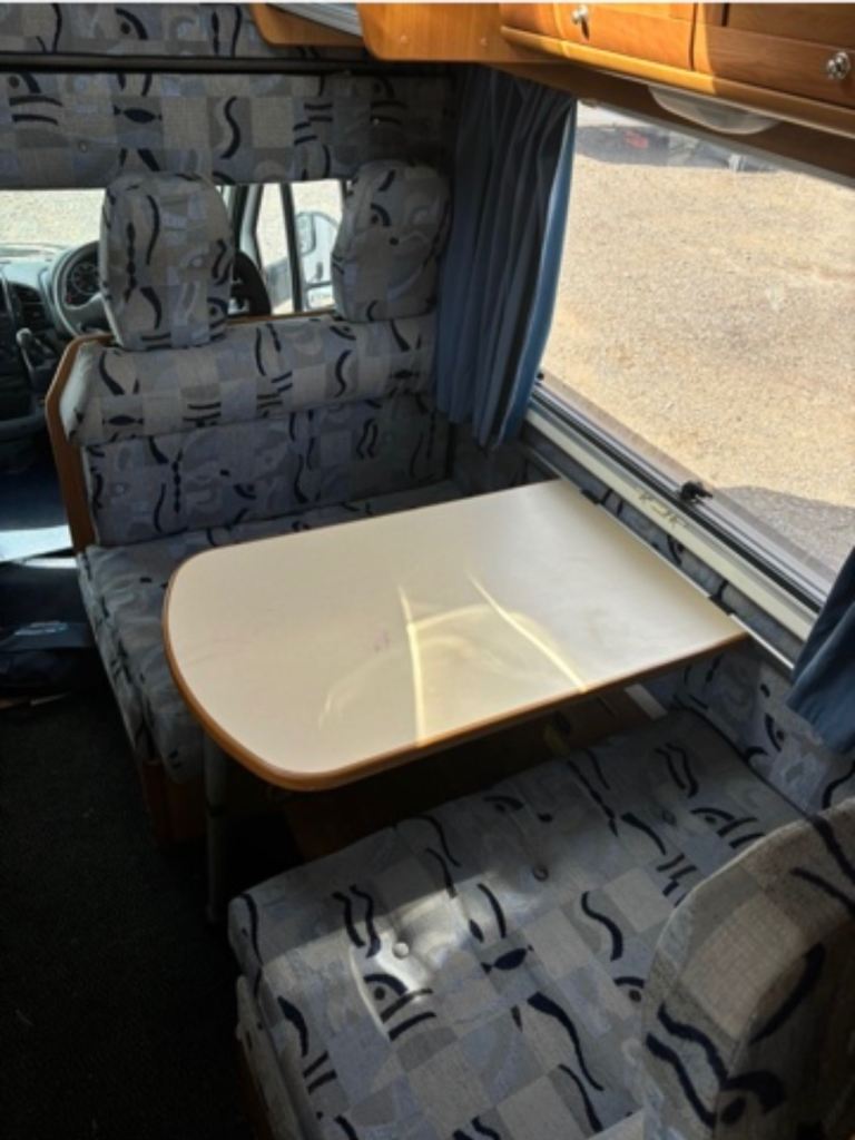 Fiat, 2006, 2300 (cc) 6 berth motorhome 