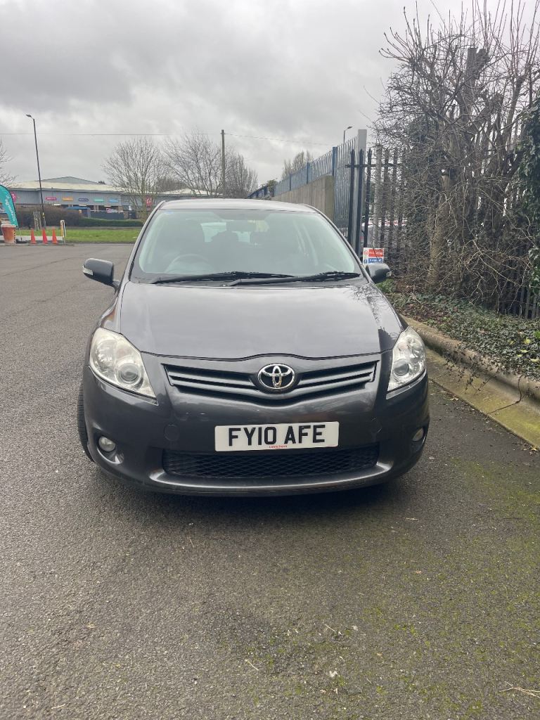 Toyota, AURIS, Hatchback, 2010, Semi-Auto, 1364 (cc), 5 doors