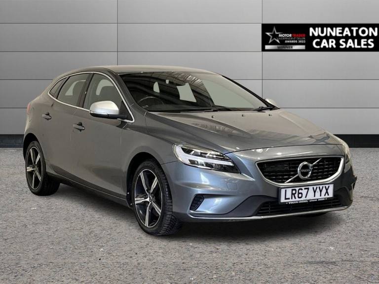 2017 Volvo V40 2.0 T2 R-Design Hatchback 5dr Petrol Manual Euro 6 (s/s) (122 ps) Hatchback Petrol...
