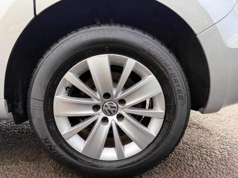 2017 Volkswagen Sharan 2.0 TDI CR BlueMotion Tech 150 SE 5dr DSG MPV Diesel Automatic