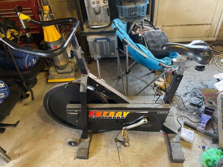 Energy By Monark Spin bike - working
