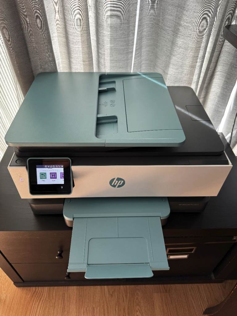 HP OfficeJet Pro 8025 All-In-One Printer, Print, Scan, Copy, Fax, Good condition
