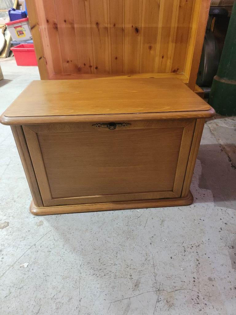 Tv unit 
