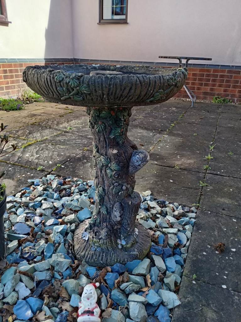 Concrete bird bath