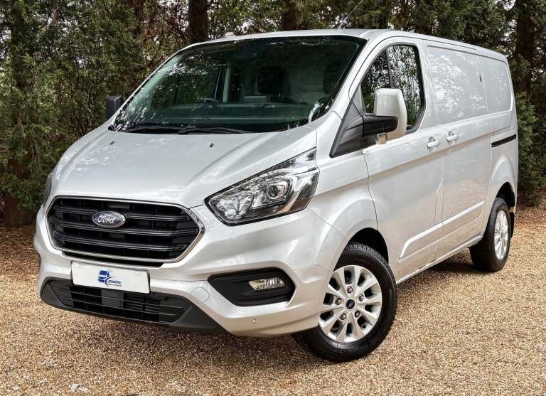 2022 FORD TRANSIT CUSTOM Limited 280 L1 SWB 2.0 TDCi Euro 6 (130PS) FSH