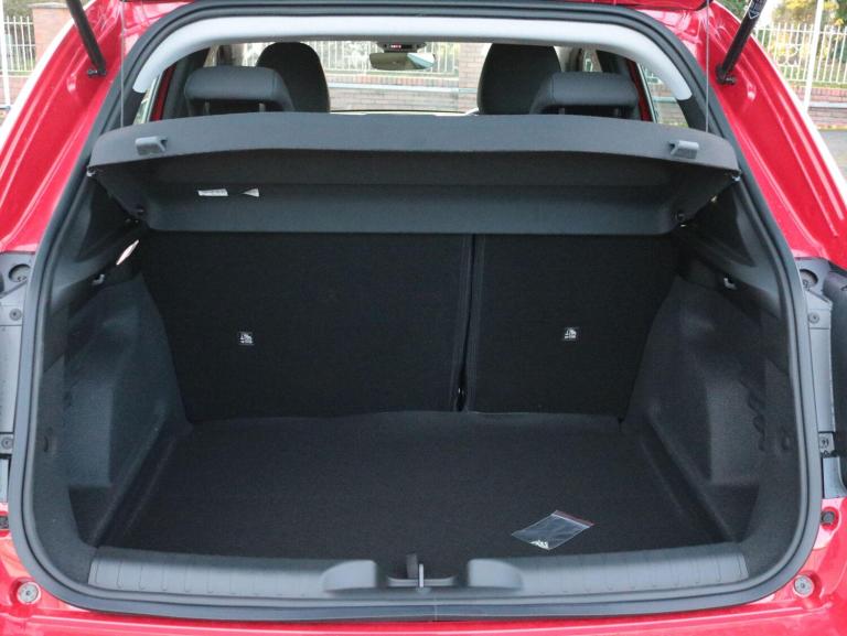 2025 Fiat 600 1.2 Hybrid 48V 136 5dr eDCT-6 HATCHBACK PETROL Automatic