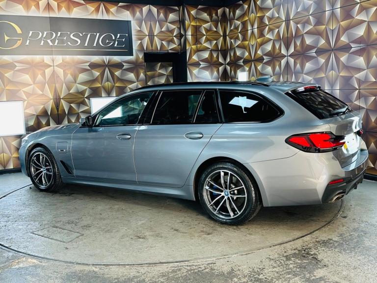  BMW 5 Series 2.0 530e 12kWh M Sport Touring Steptronic Euro 6 (s/s) 5dr Petrol/Electric Hybrid A...