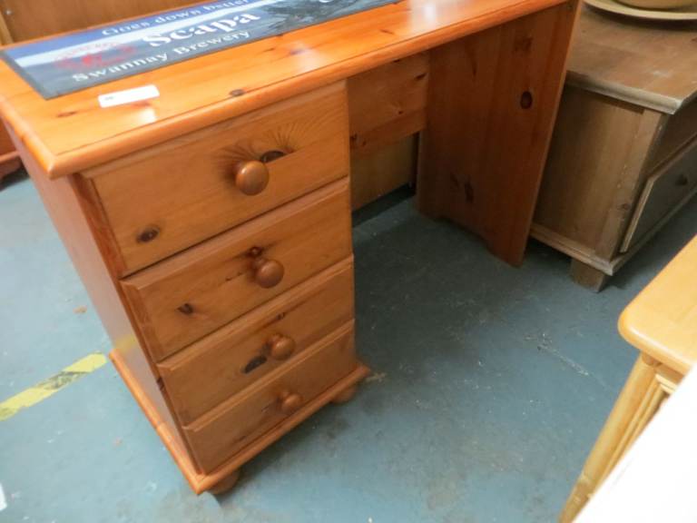 Pine Desk with Drawers (Kenilworth Lions Furniture Store) Ref. G21