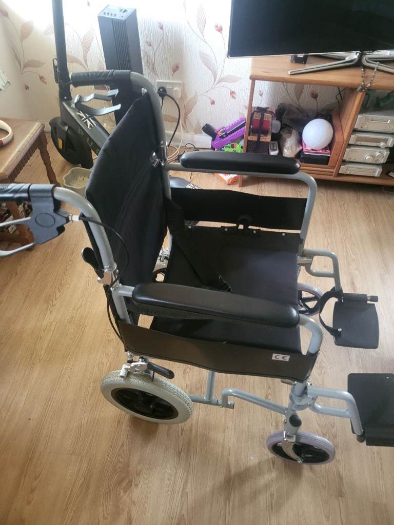 Good Condition Lightweight Manual Wheelchair with Footrests