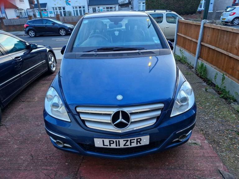 AUTOMATIC MERCEDES B160 ULEZ FREE DRIVES GREAT 