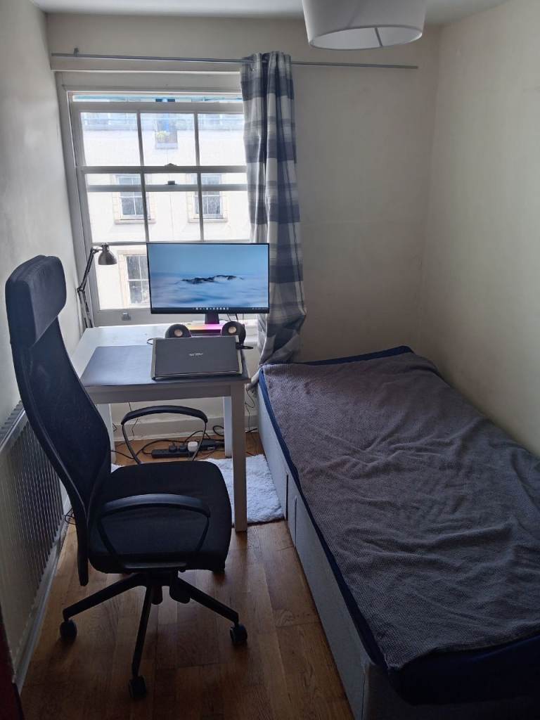 Bright Single Room in Deptford Highstreet