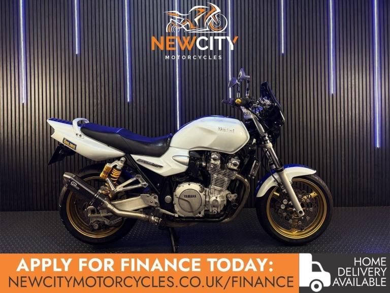 2009 Yamaha XJR1300 09