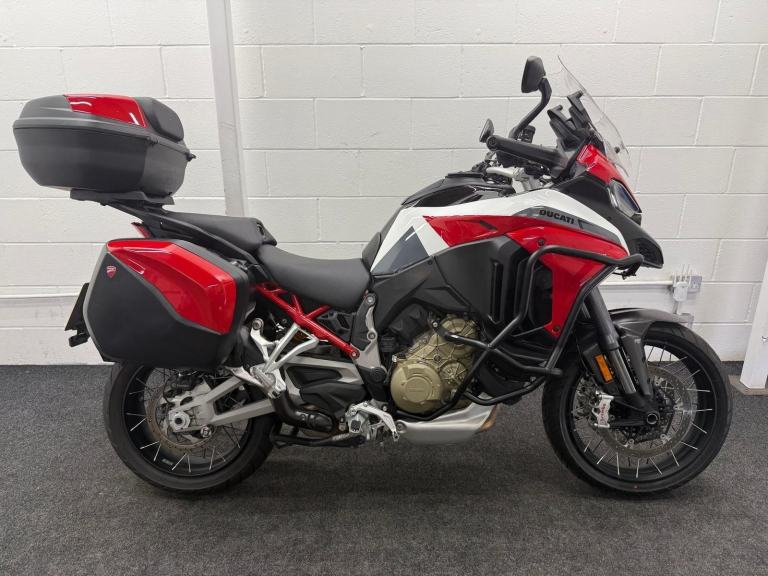2021 DUCATI MULTISTRADA V4 S **FULL DUCATI LUGGAGE- RIDER MODES -QUICKSHIFTER **