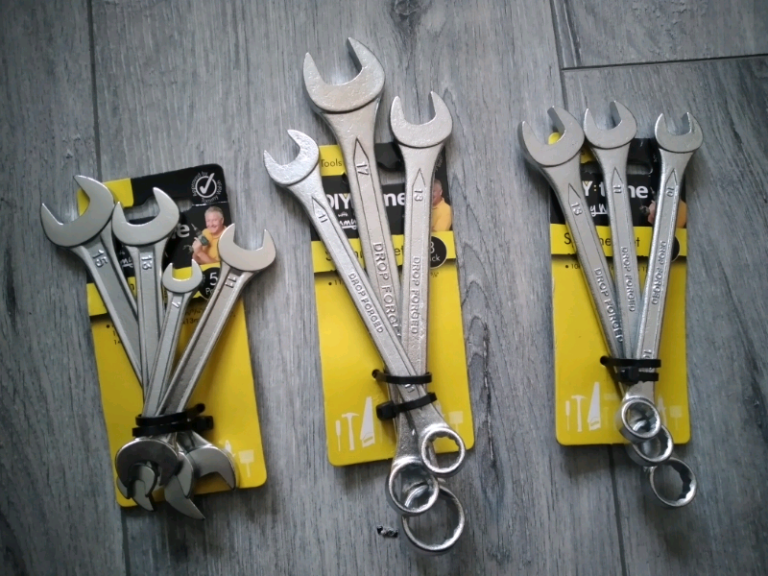 Spanner Sets 