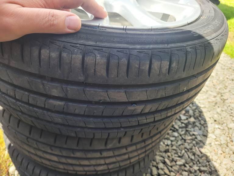 Two 16" Mazda 2 1.3 alloys (2010-2016) with like new tyres