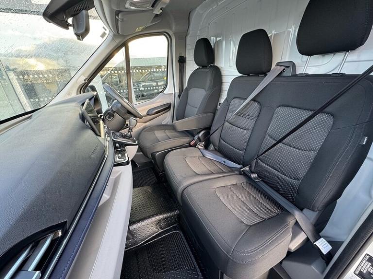  Maxus Deliver 9 Base Lxh L3 H3 High Roof Panel Van with Car Play, Reverse Camera, Aircon Panel V...