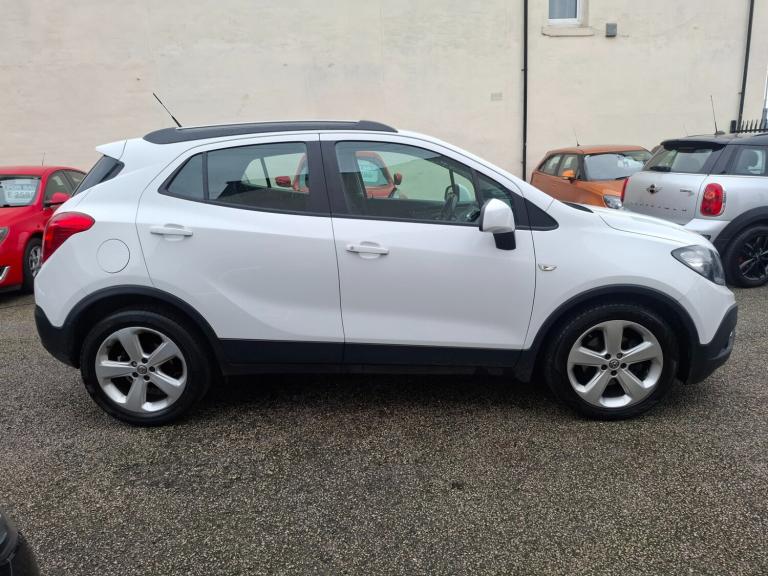 2015 Vauxhall Mokka 1.6i Exclusiv 5dr HATCHBACK Petrol Manual