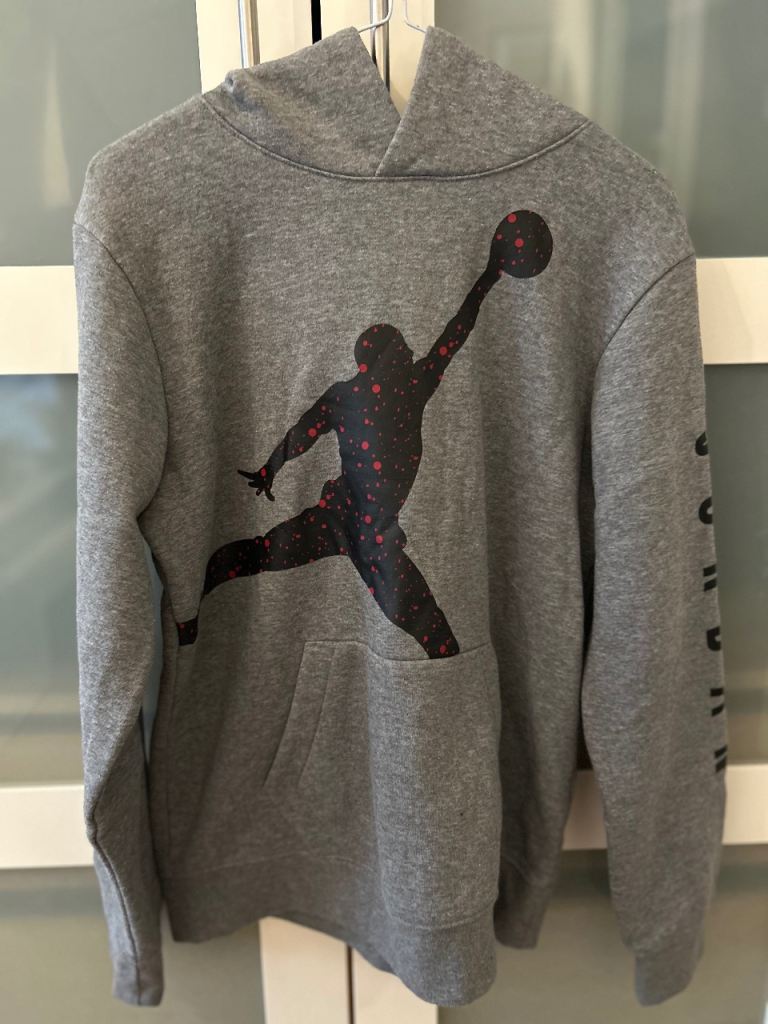 GREY AIR JORDAN MENS HOODIE SIZE 13-15YRS