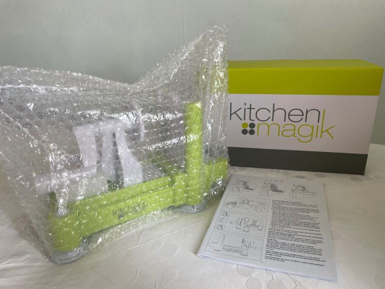 Avon Kitchen spiral shredder NEW