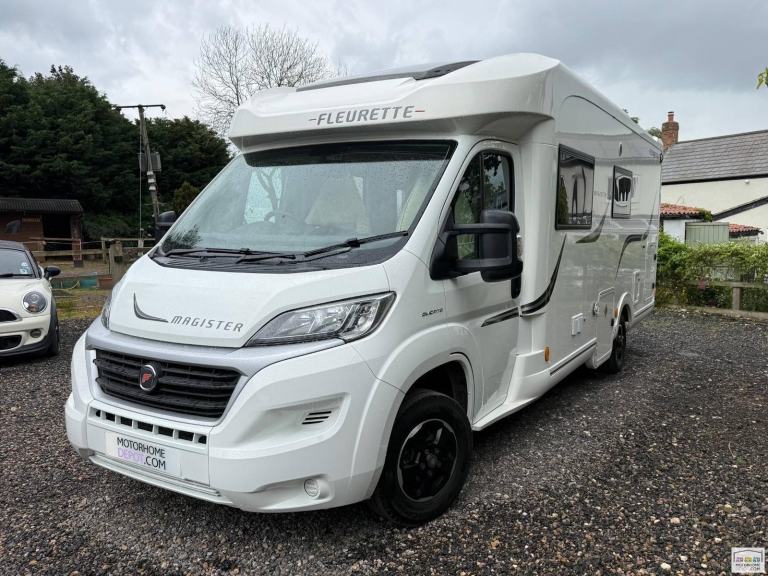 ​Fleurette Magister 69 LO 4 Berth 4 Belts