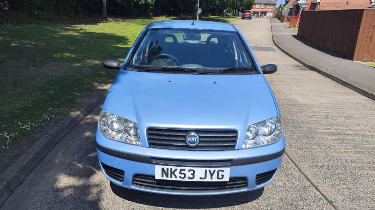 Fiat, PUNTO, Hatchback, 2003, Manual, 1242 (cc), 5 doors