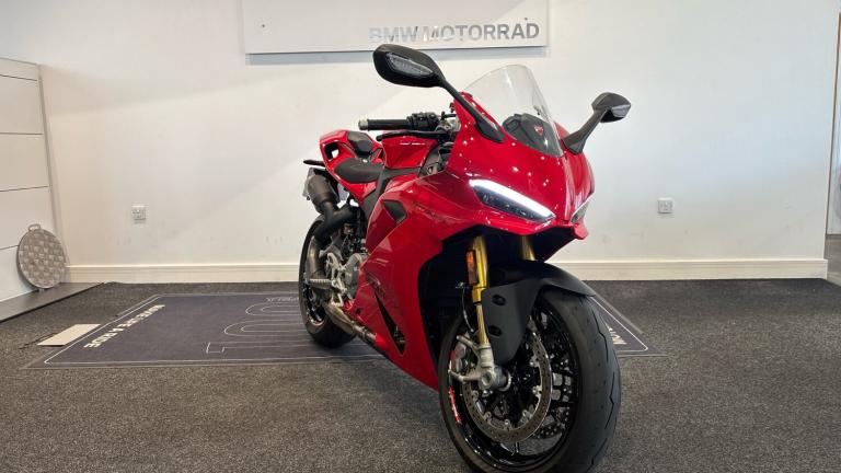 2025 Ducati Panigale Ducati Panigale V2 S (25MY) SPORTS Petrol Manual