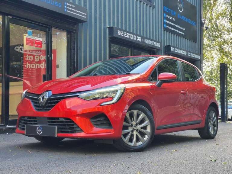 2021 Renault Clio 1.0 TCe Iconic Hatchback 5dr Petrol Manual Euro 6 (s/s) (90 ps) Hatchback Petro...