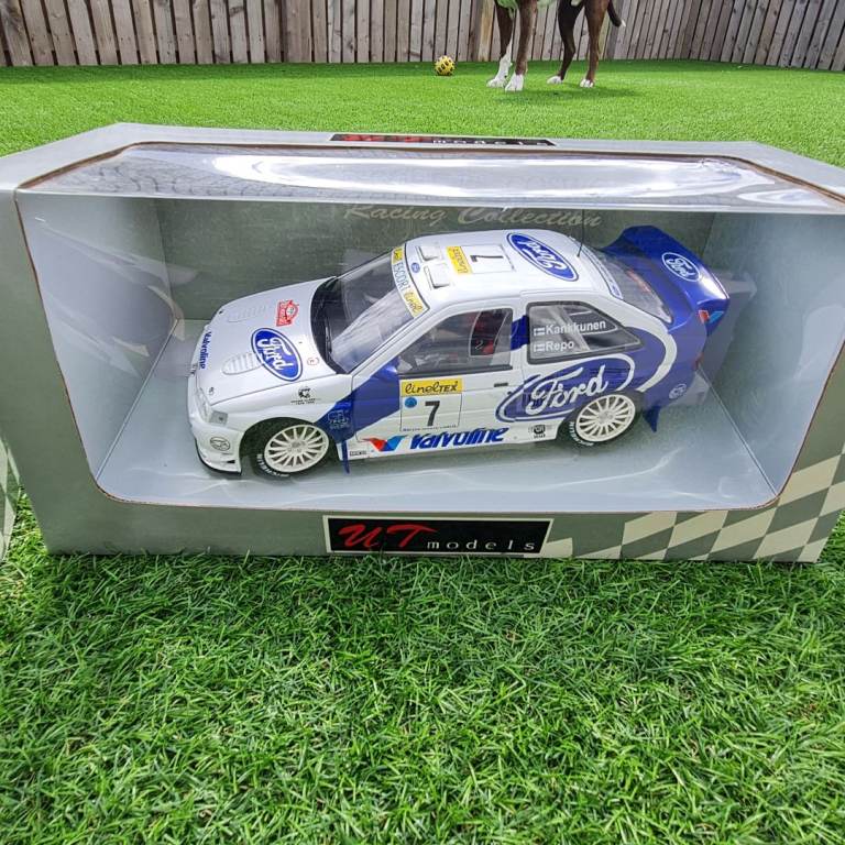 1:18 model cars