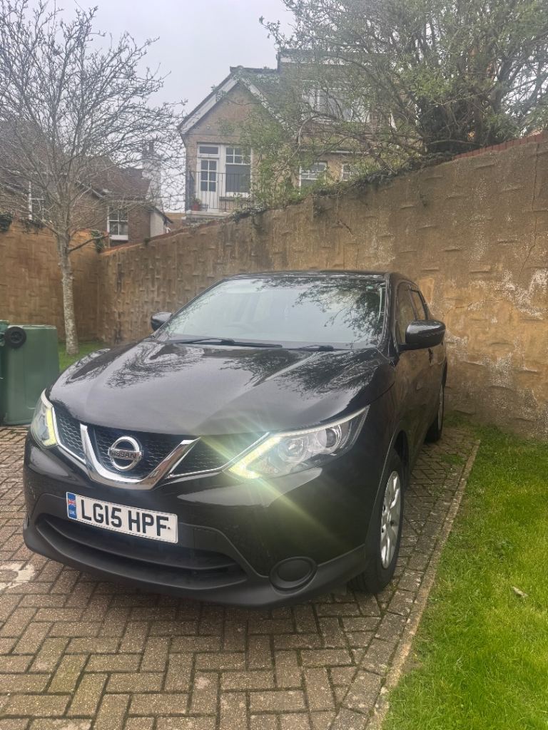 Nissan, QASHQAI, Hatchback, 2015, Manual, 1197 (cc), 5 doors