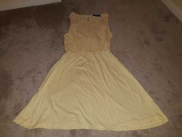 Atmosphere Yellow Coloured Sleeveless Dress (Size 10)