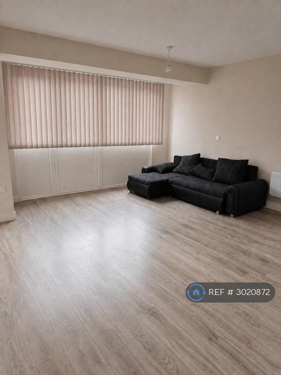 2 bedroom flat in Lesley Court, Bexleyheath, DA6 (2 bed) (#3020872)
