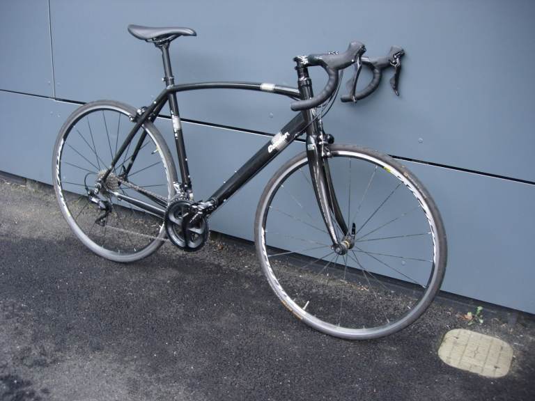 Top Spec Road/ Race Bike by Condor, 105 Groupset, Under 10 Kilos, JUST SERVICED/ CHEAP PRICE!!!!!