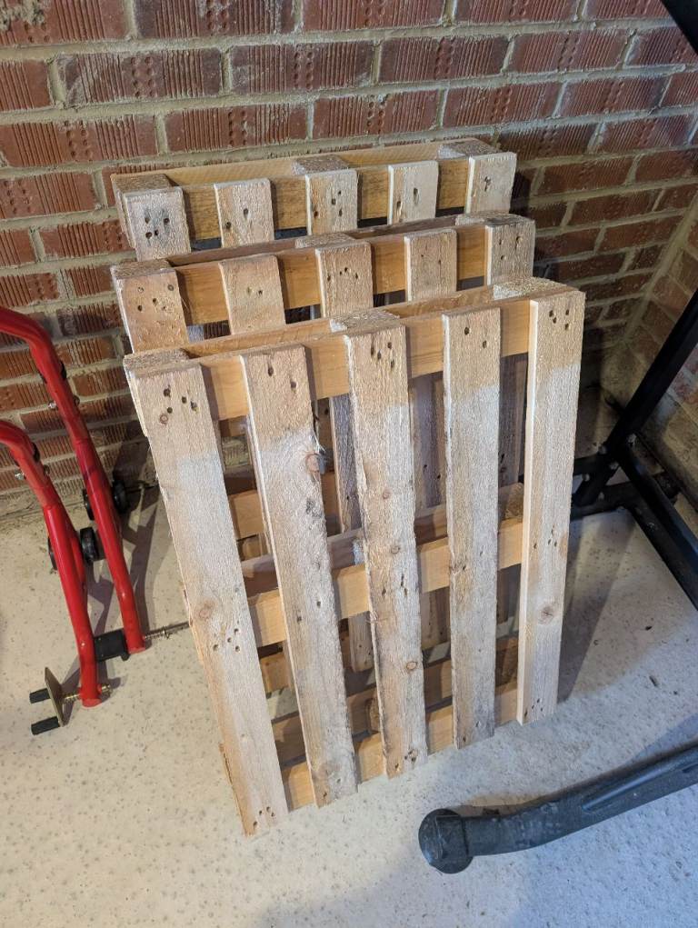 FREE - 3 X Pallets 