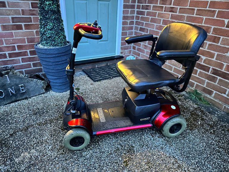 Pride GoGo 4mph mobility scooter