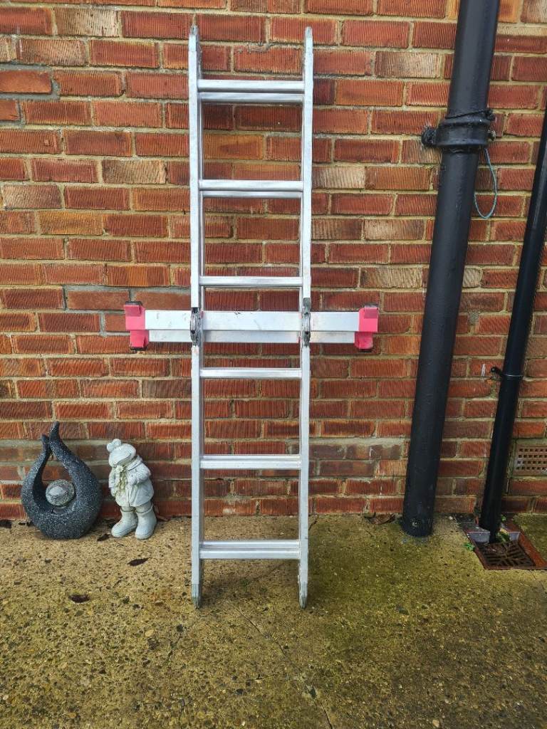 Aluminium ladder