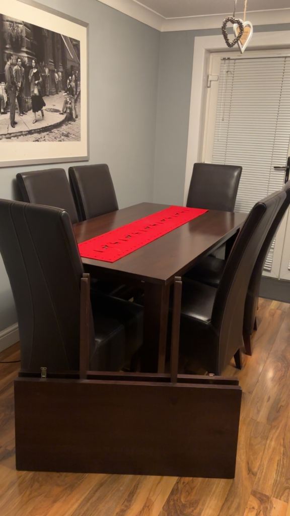 Dining Table and Chairs 6 (seats up to 10)