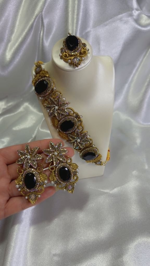 Stunning Black & Gold  turkish Jewellery Set – Earrings, Bracelet, Ring