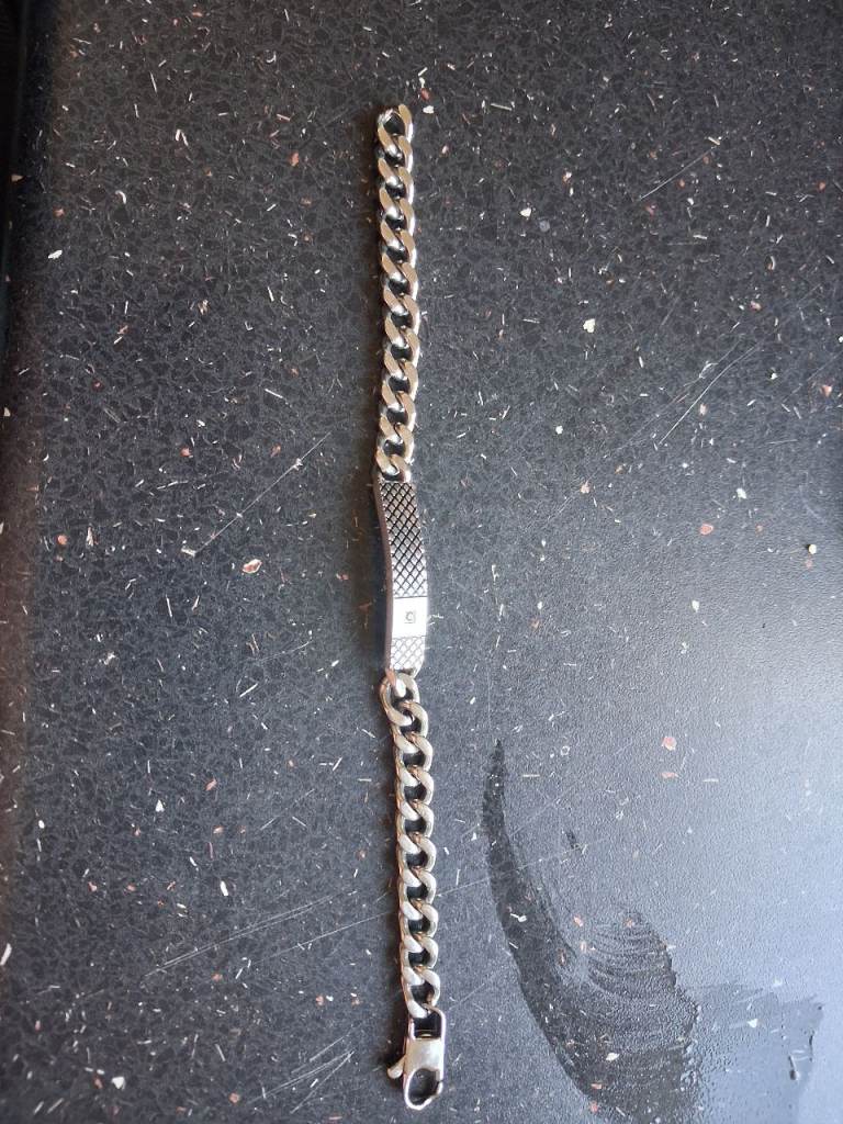 Silver-Tone Chain Bracelet with ID Plate – Good Condition